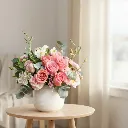Rosé- nuestro arreglo más pedido.Suave, romántico y perfecto para decir “estoy pensando en ti”. .webp